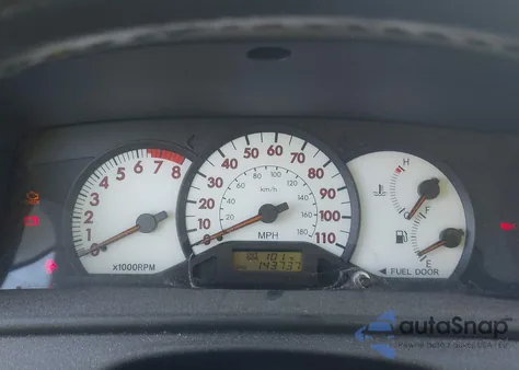 2004 Toyota Corolla S из США, поврежденный, VIN 1NXBR32E04Z204994